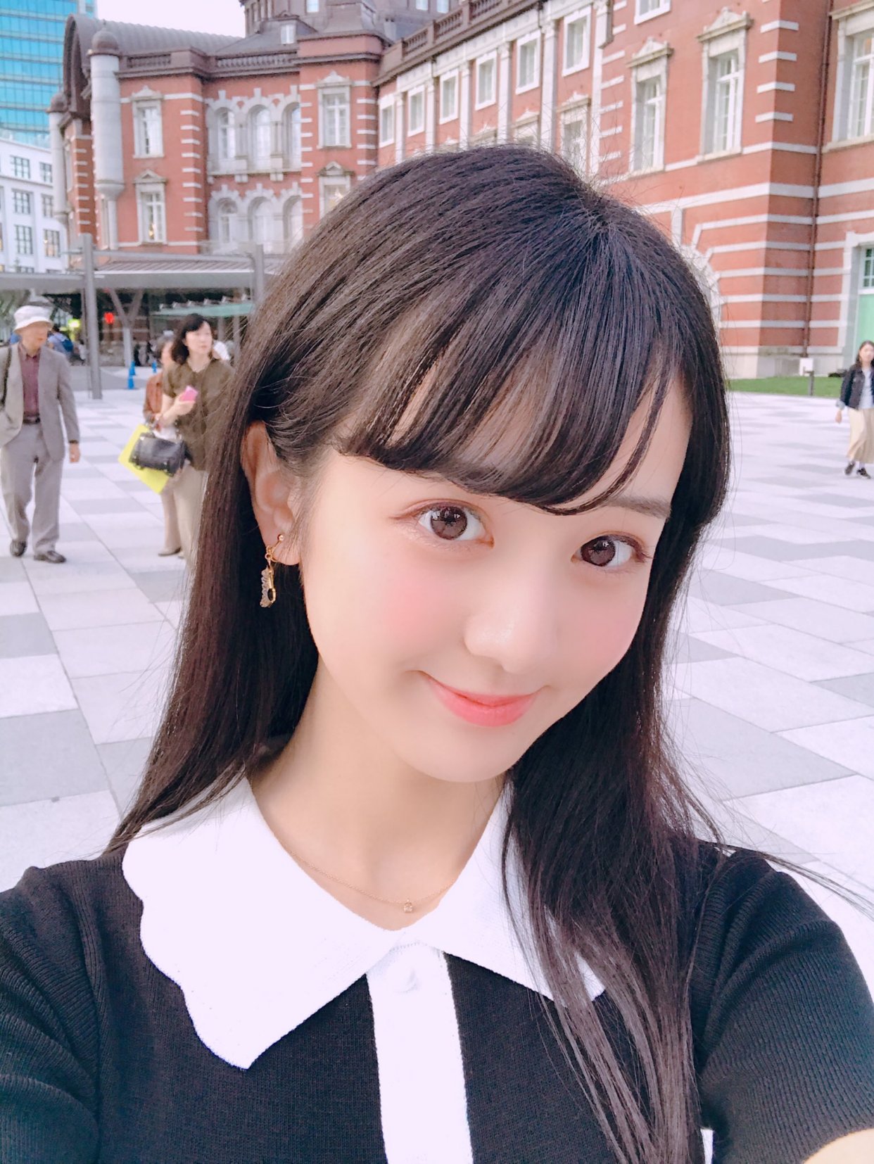 身高才151,可爱的小龅牙,快来欣赏中川梨花日本最美"病娇脸"