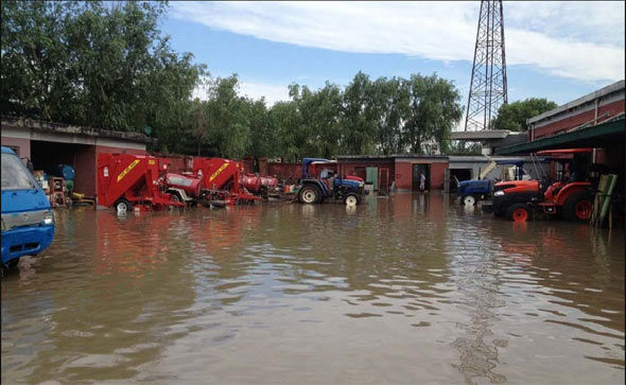 沉痛哀悼,北京此轮特大暴雨致多人遇难!