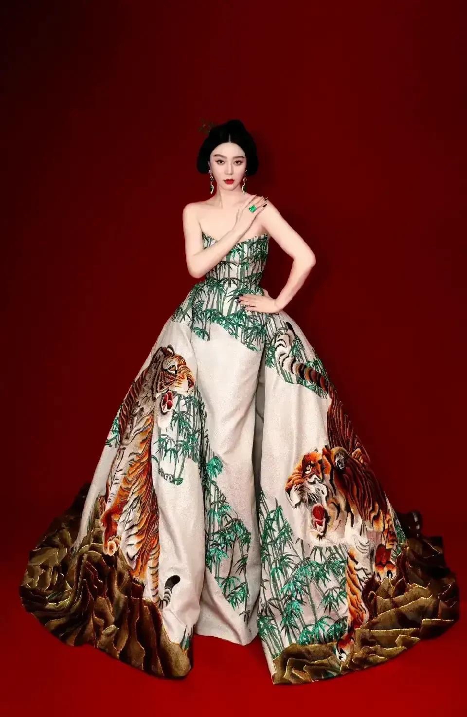 范冰冰:演艺之路与逆境的奋斗