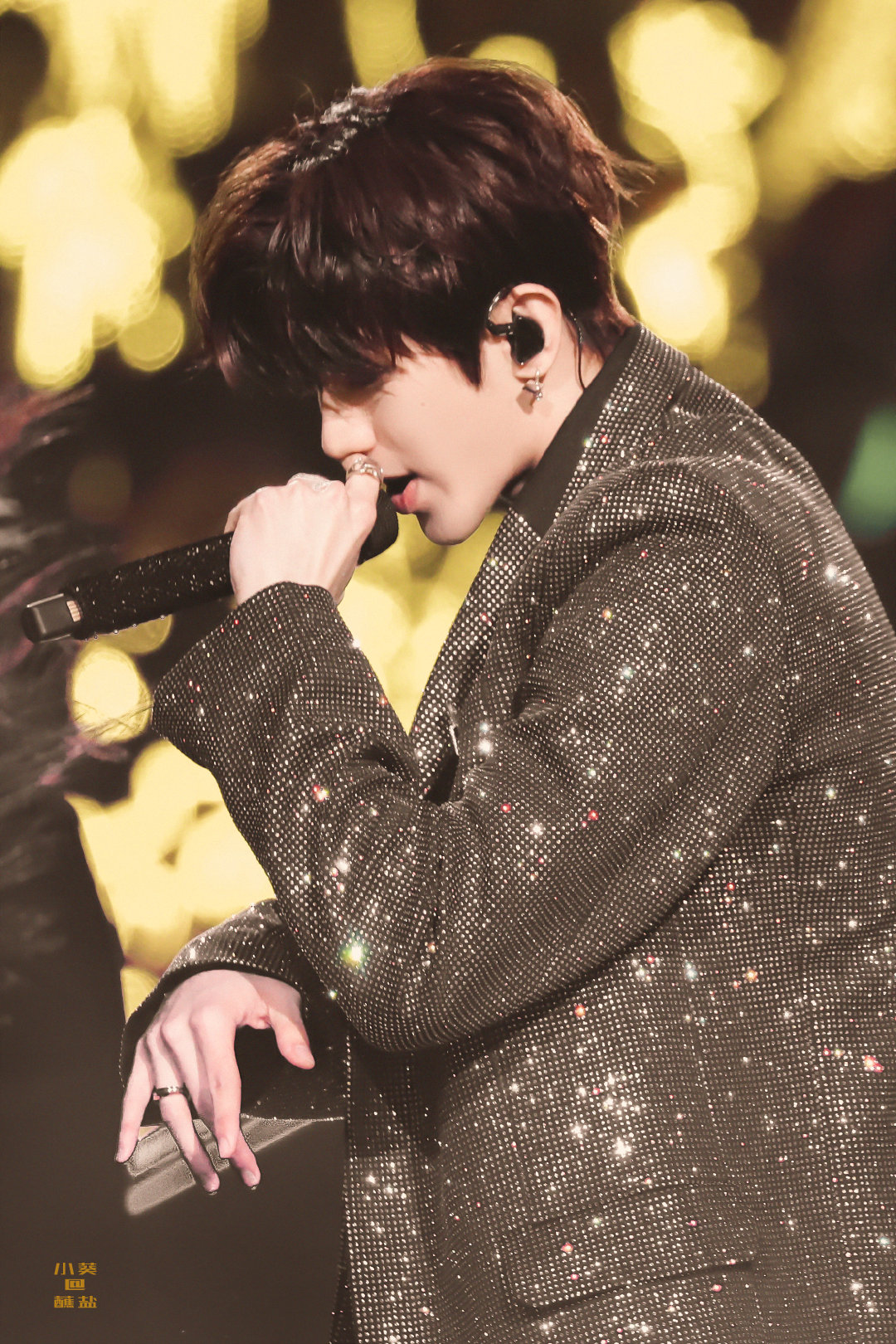 蔡徐坤精美壁纸更新啦,ikun快来评论区集合,一起守护最好的坤坤