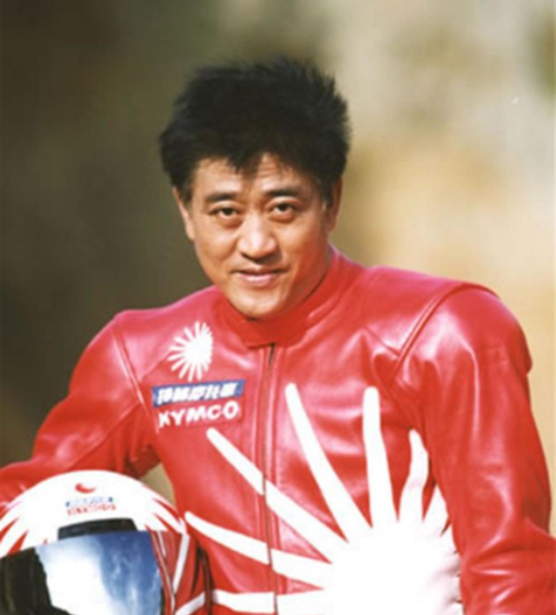 因喝酒去世的明星,大好的前程都被断送,年龄最小的只有25岁