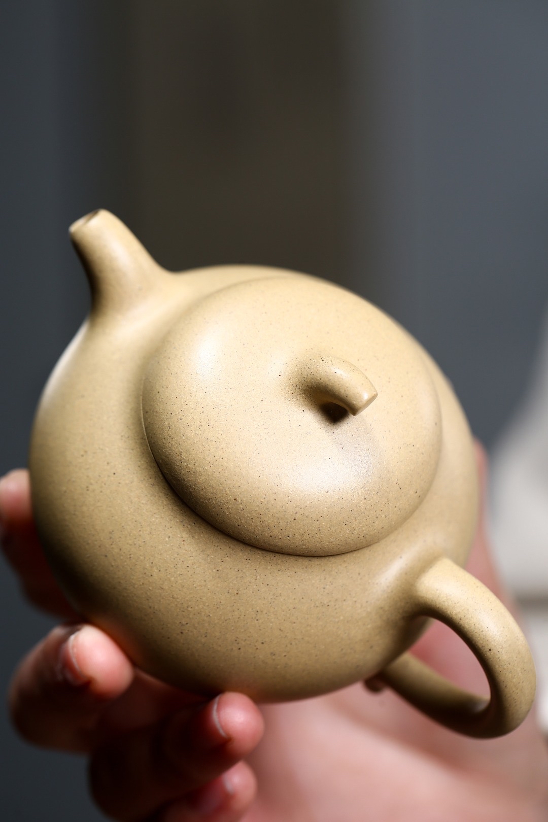 宜兴精品紫砂壶,茄段壶