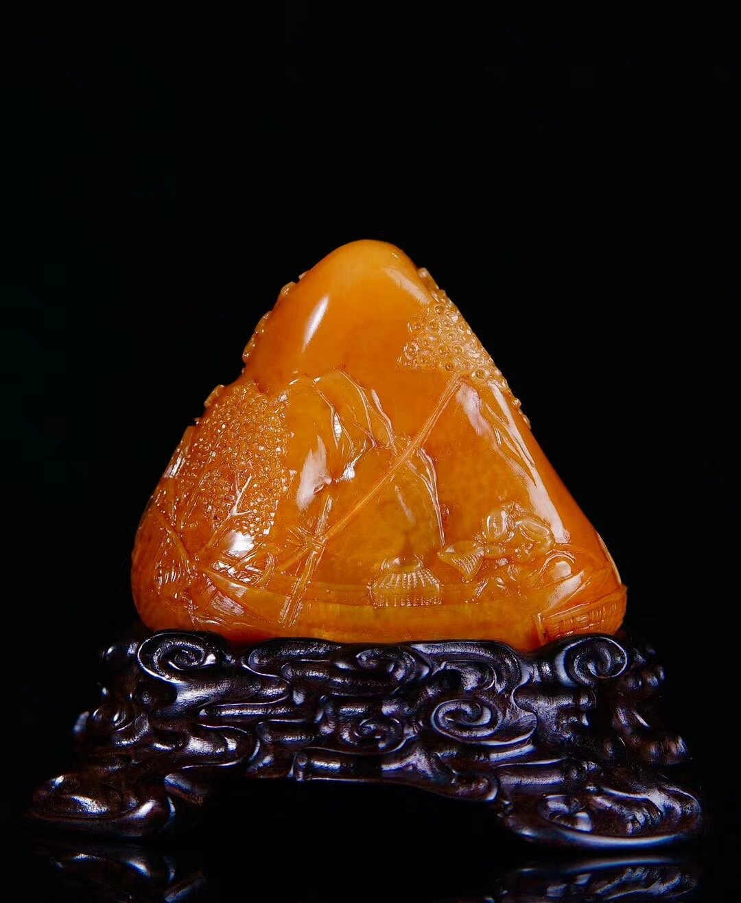 寿山石田黄石,作品《江上渔者》