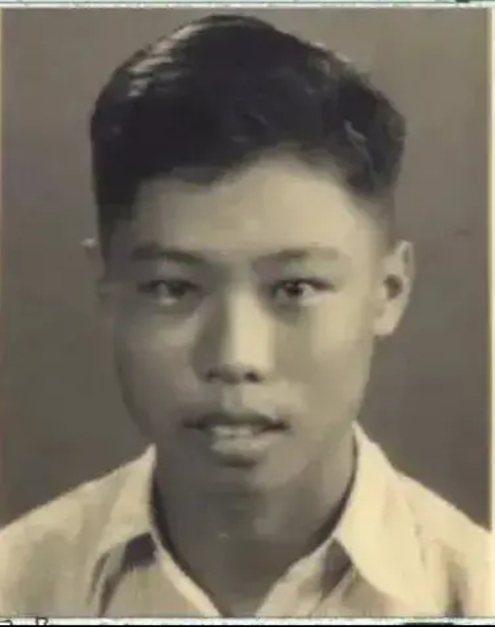 50年代初,少年的钟南山,一张罕见的照片,他小时性格非常顽皮,直到中学