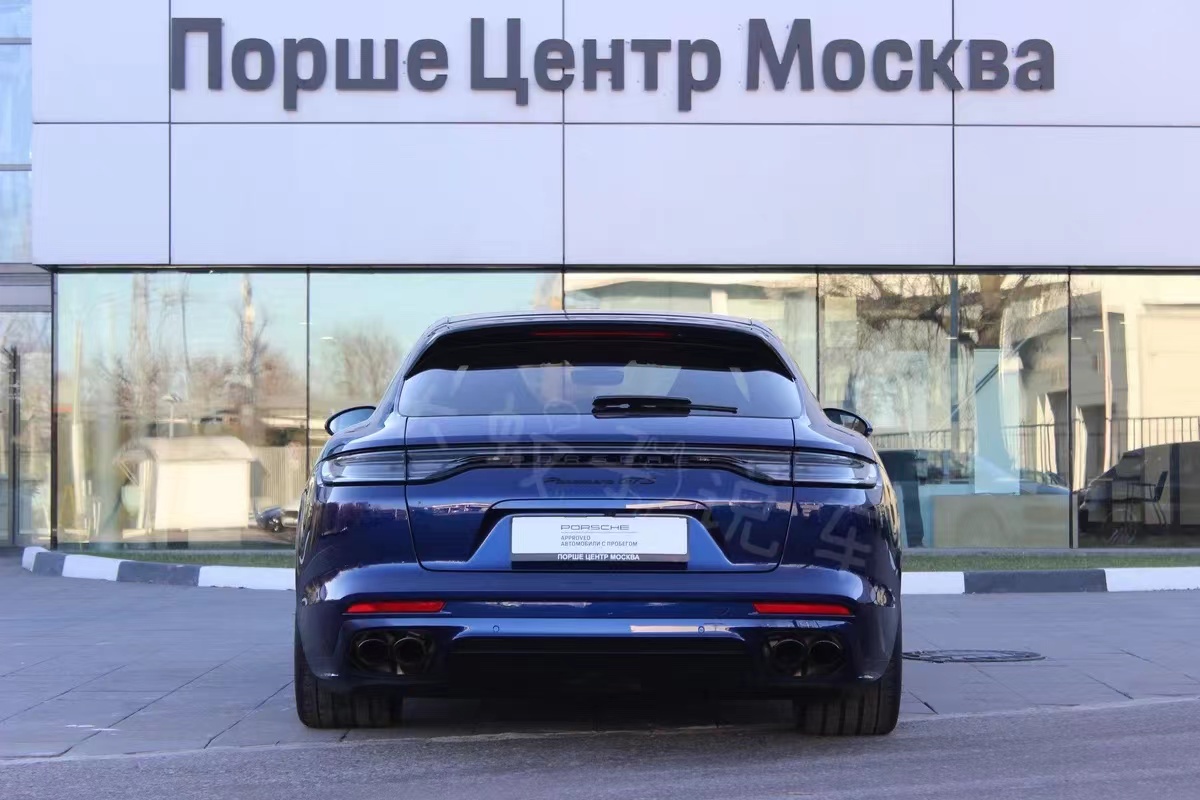 最美"保时捷瓦罐",gts帕拉梅拉实拍,造型惊艳,加速6秒,犀利