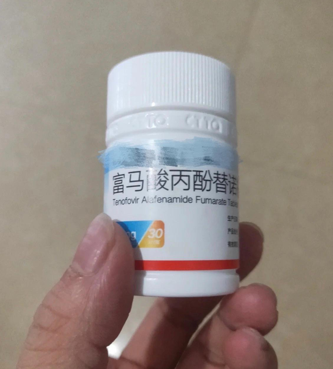 年底服用乙肝抗病毒药,出现6个不适,要警惕!