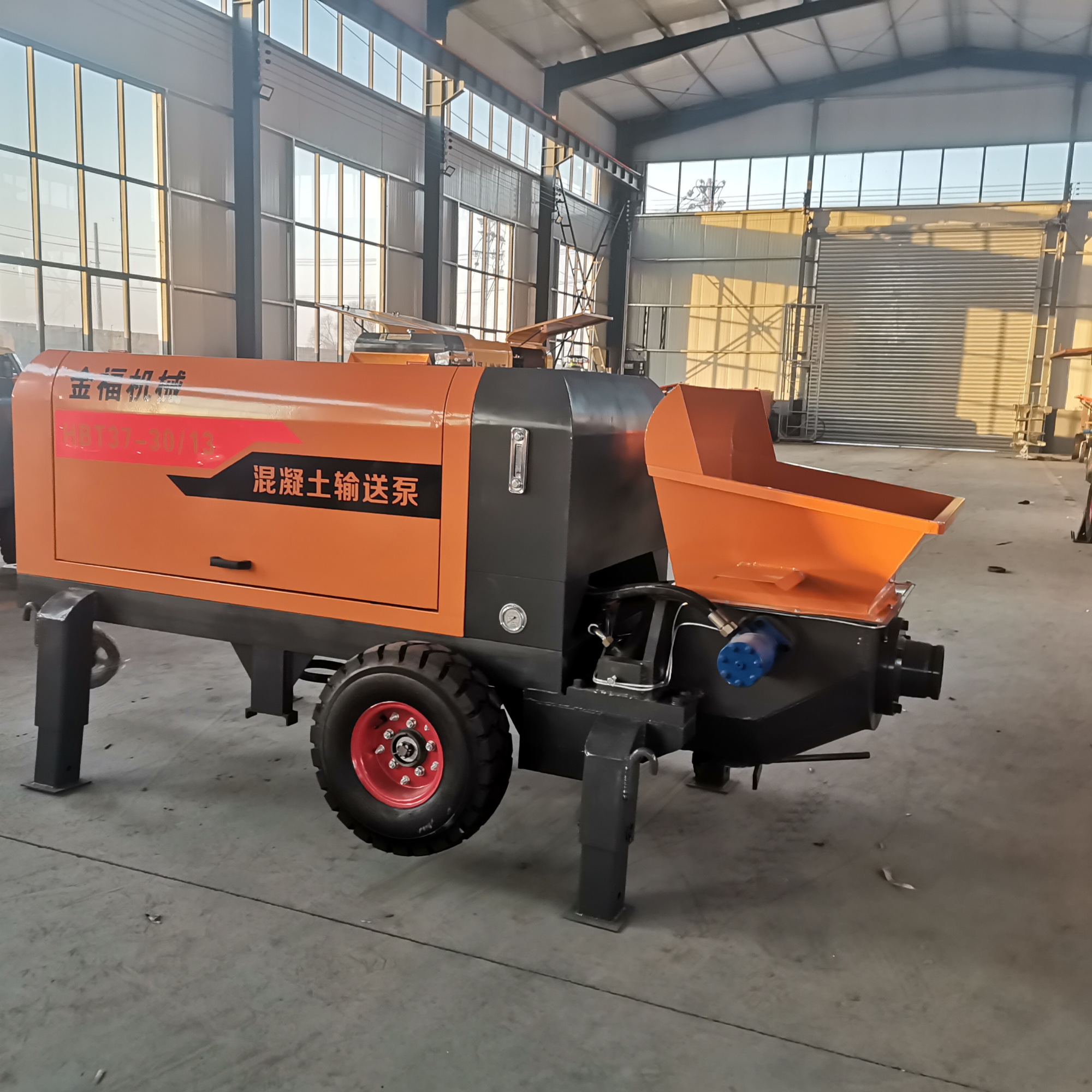 小型混凝土泵,30型混凝土输送泵,打地暖回填的泵机