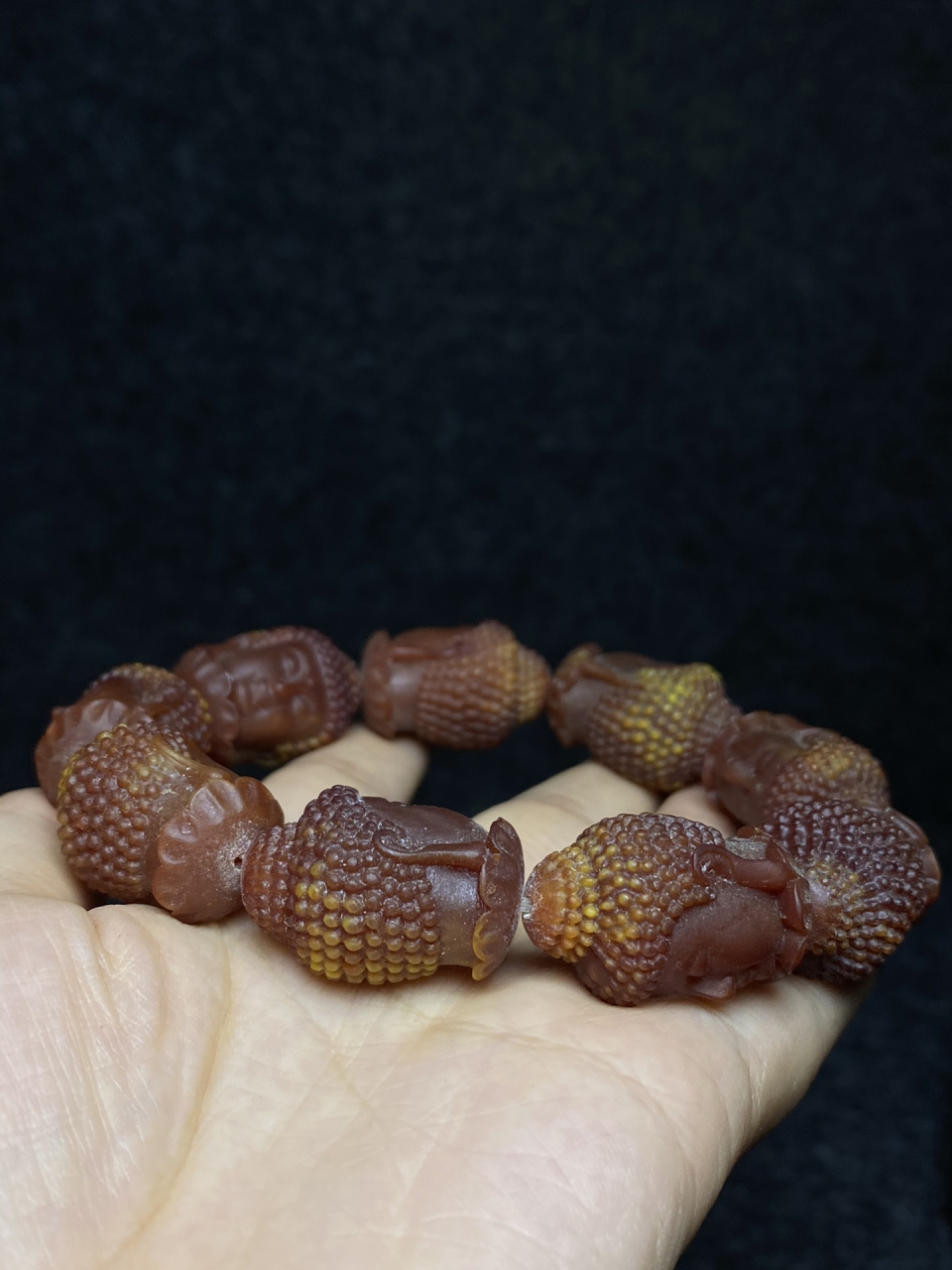 黑檀木镶嵌玉石首饰盒 内放龙涎香手串 手串尺寸:直径1.