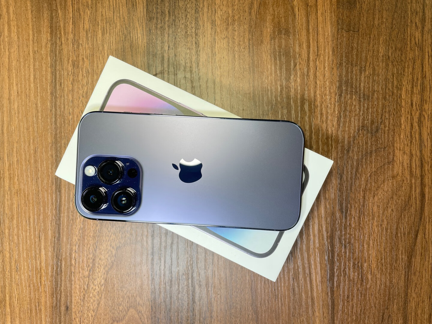 苹果公认最好的三款手机?双十一时候iphone手机不一定选最新的!