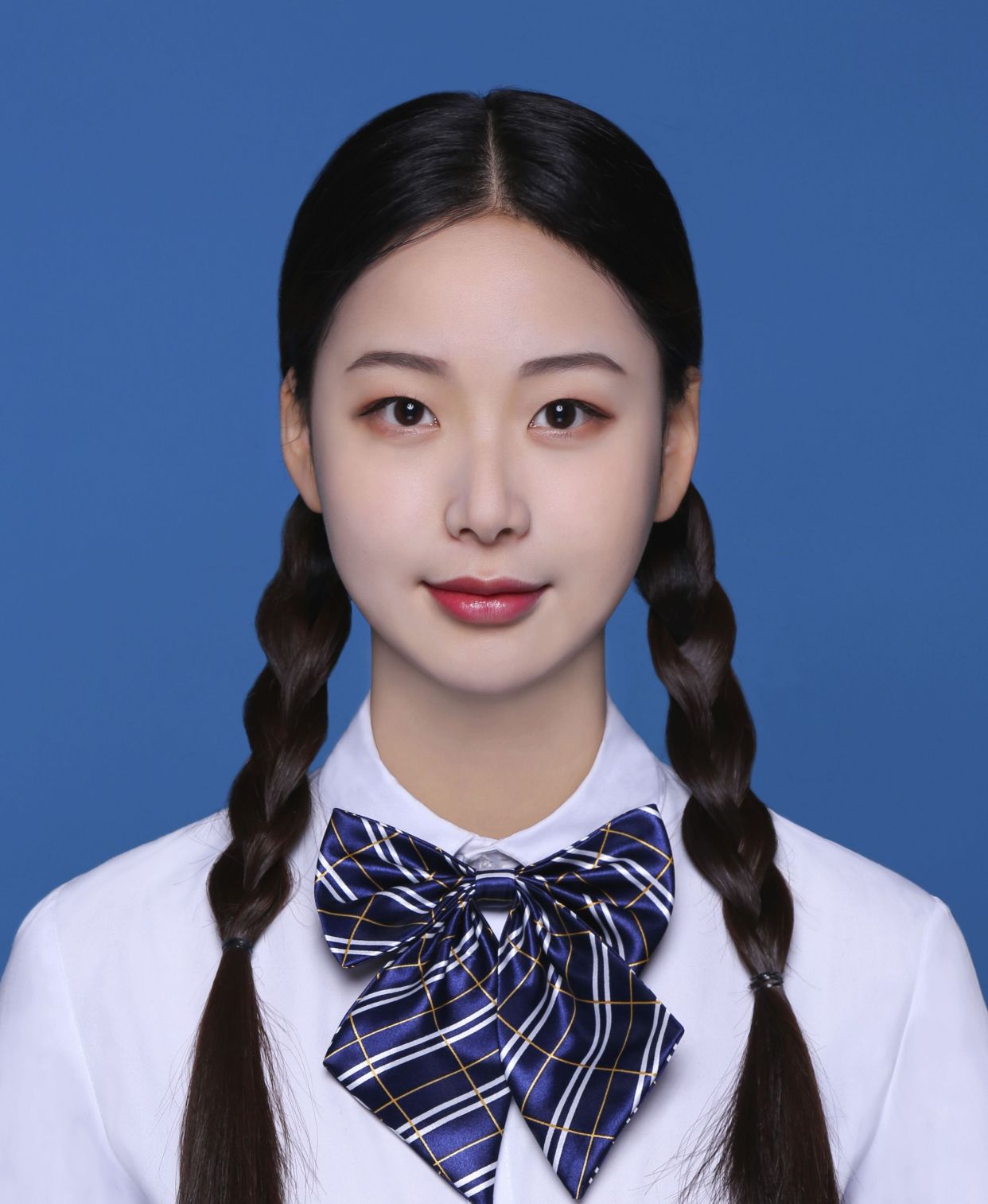 没有二寸证件照怎么办?四个步骤轻松搞定!