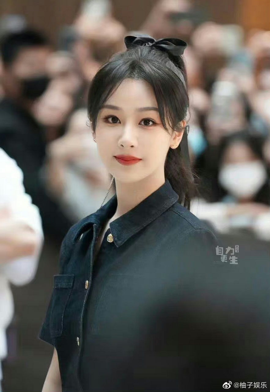 杨紫,越来越漂亮了#娱乐最前沿# #明星# #每日娱乐播报