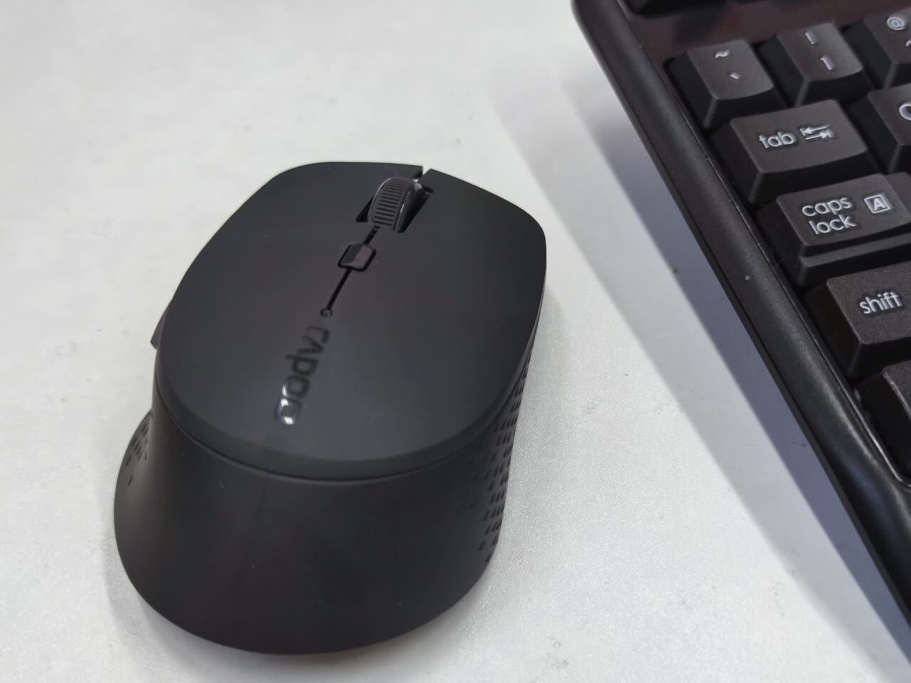 雷柏 m300g 无线蓝牙鼠标评测:轻音便携鼠标,人体工程学设计