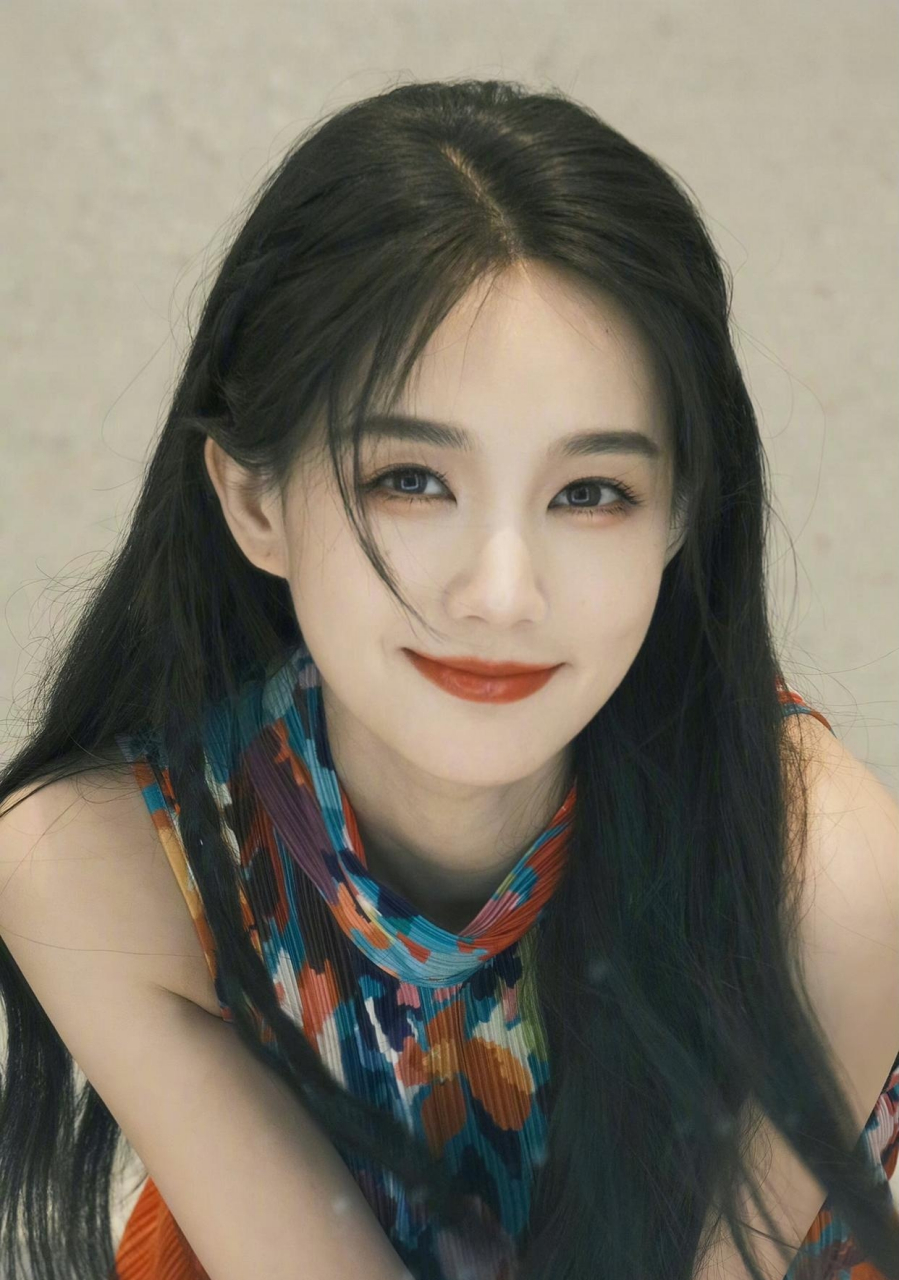 白鹿和李一桐好像啊,让人傻傻分不清楚[笑哭]