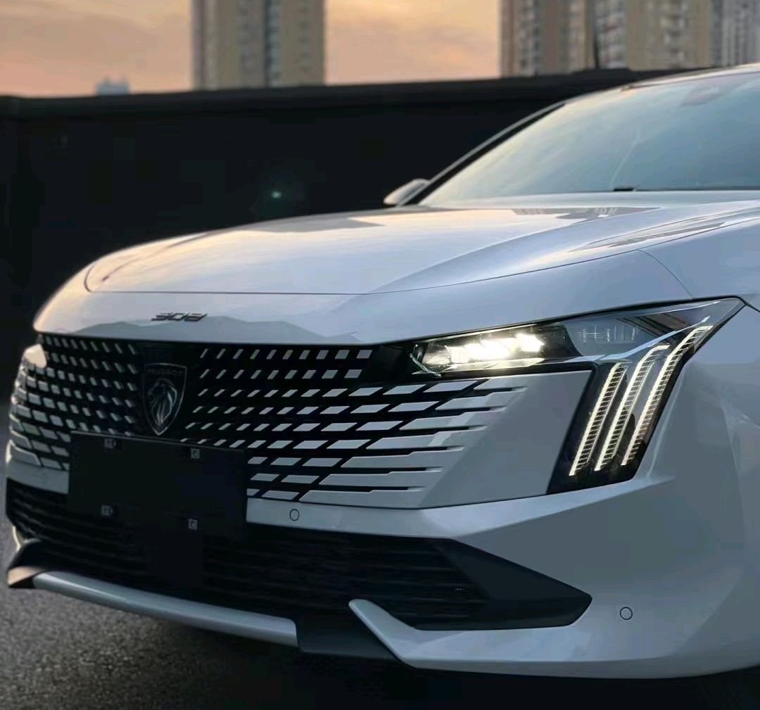 国产版标致508l登场,时尚又大气,1.6t引擎表现出色,竞争力十足