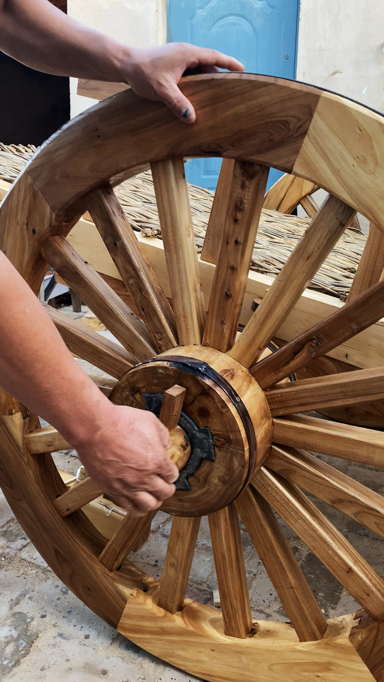 古代木头轱辘制作