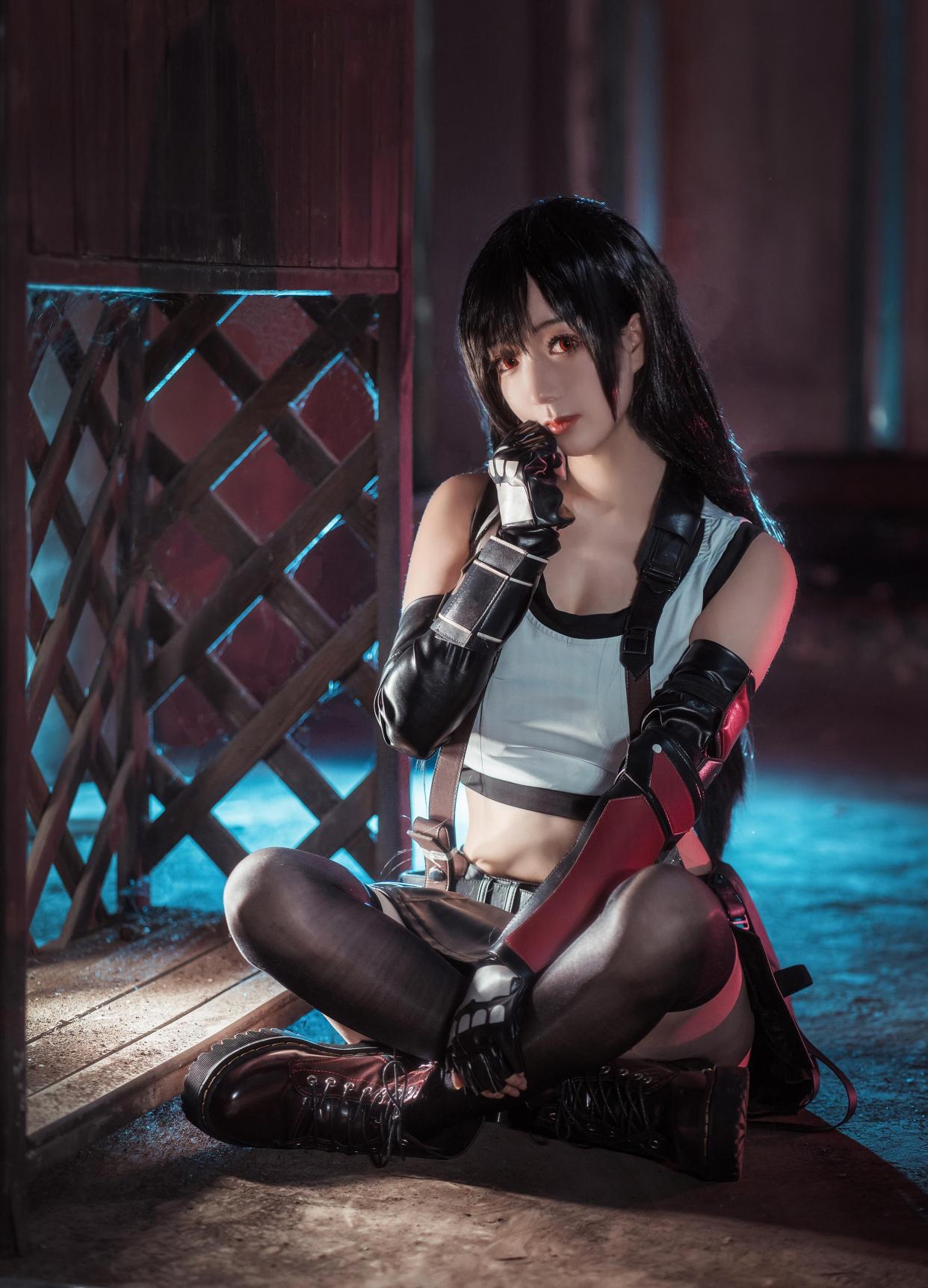 「最终幻想」cos:想和蒂法来一场甜蜜约会吗?