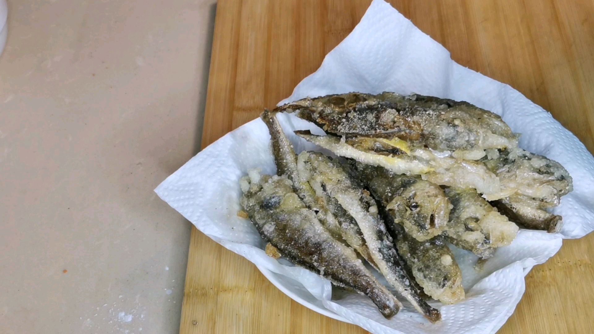 小黄鱼做个小酥鱼
