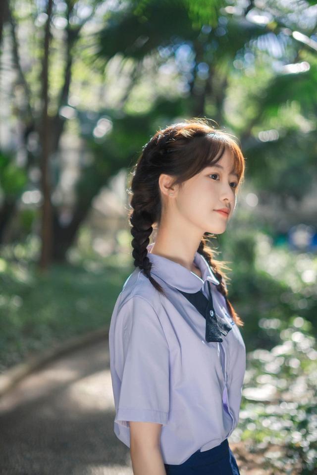 jk少女丨清新活泼小姐姐