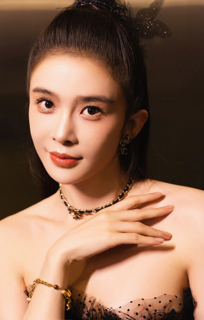 极品美女赵樱子