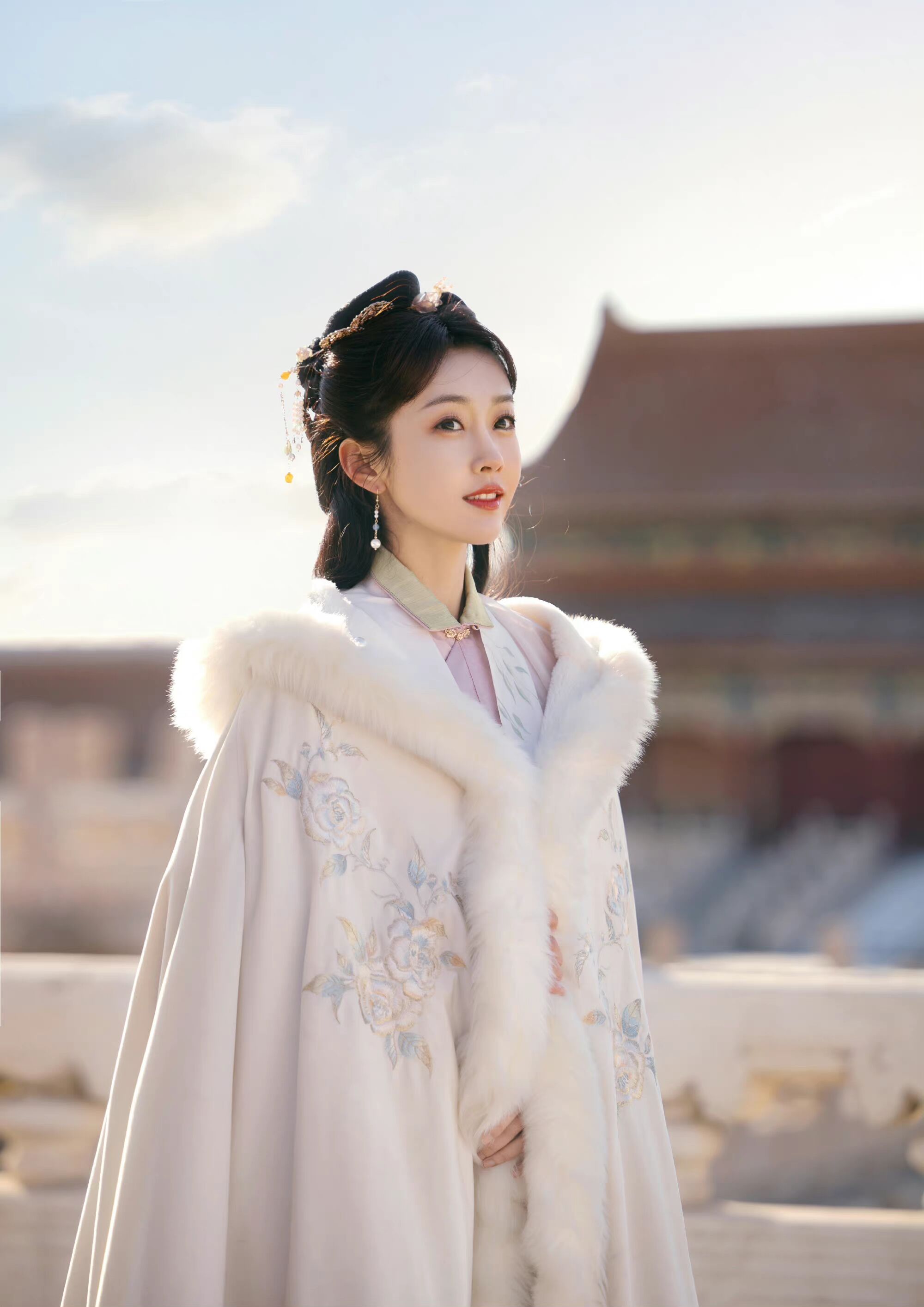 宣璐穿汉服美出圈,温婉大气,网友:梦回《陈情令》师姐!