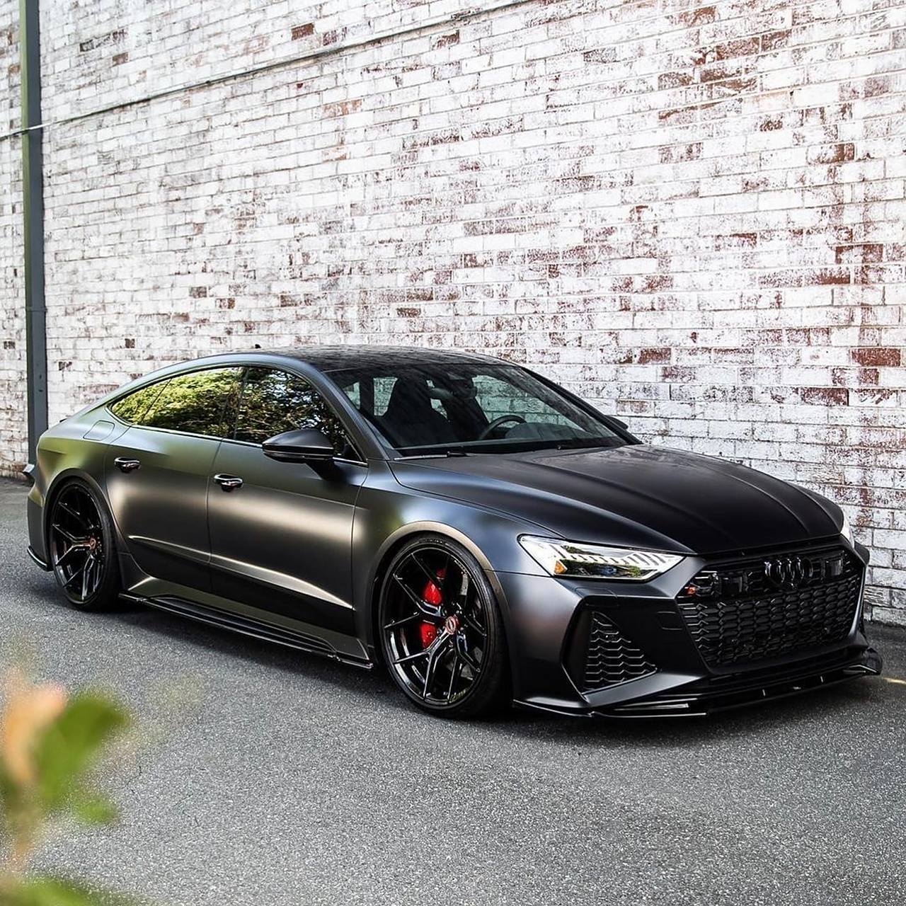 《黑武士系列轿跑车型》 奥迪rs7 sportback 官方指导价:146.