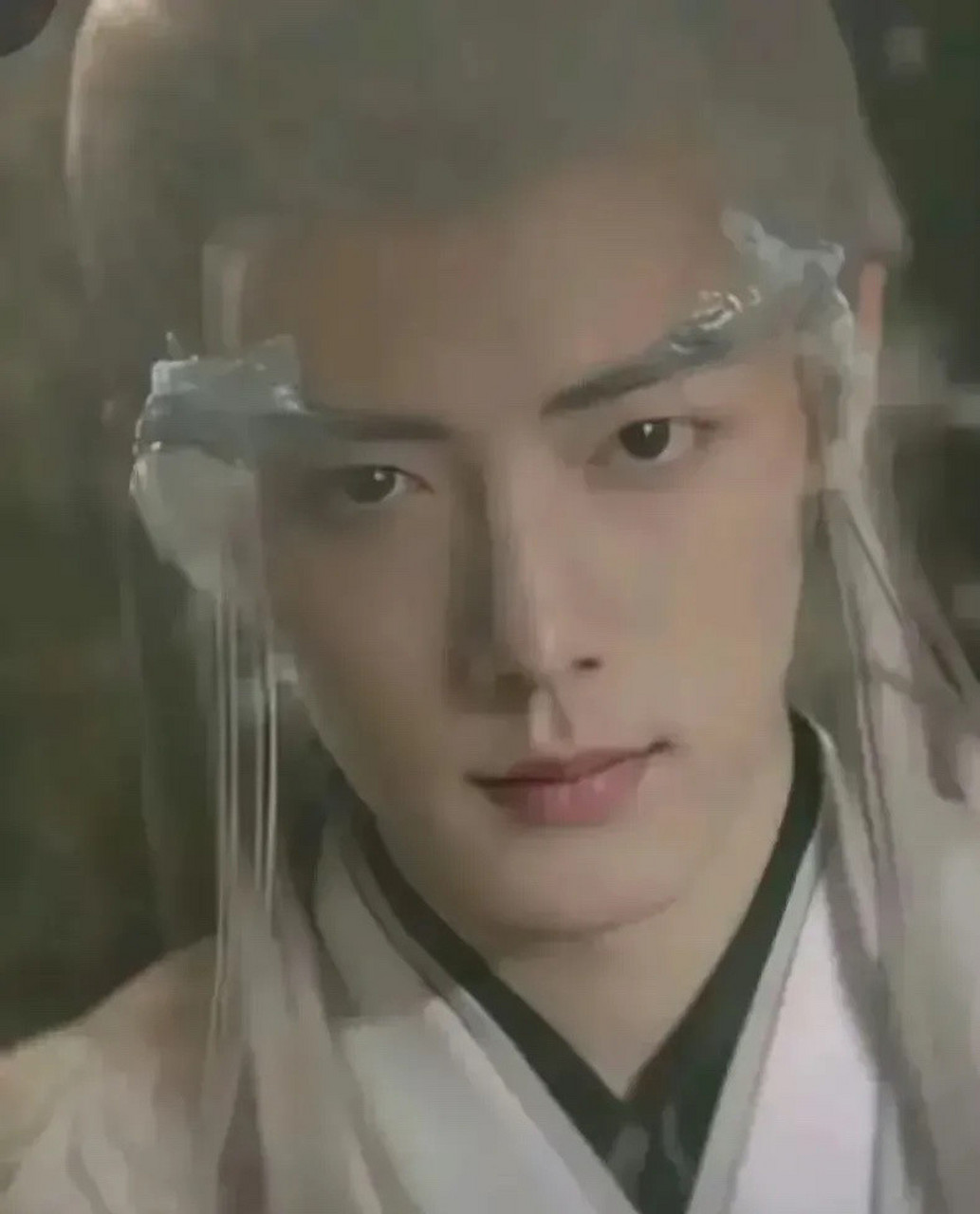 论胡歌,肖战,和相柳的适配度.果真白发是检验帅哥的唯一标准!