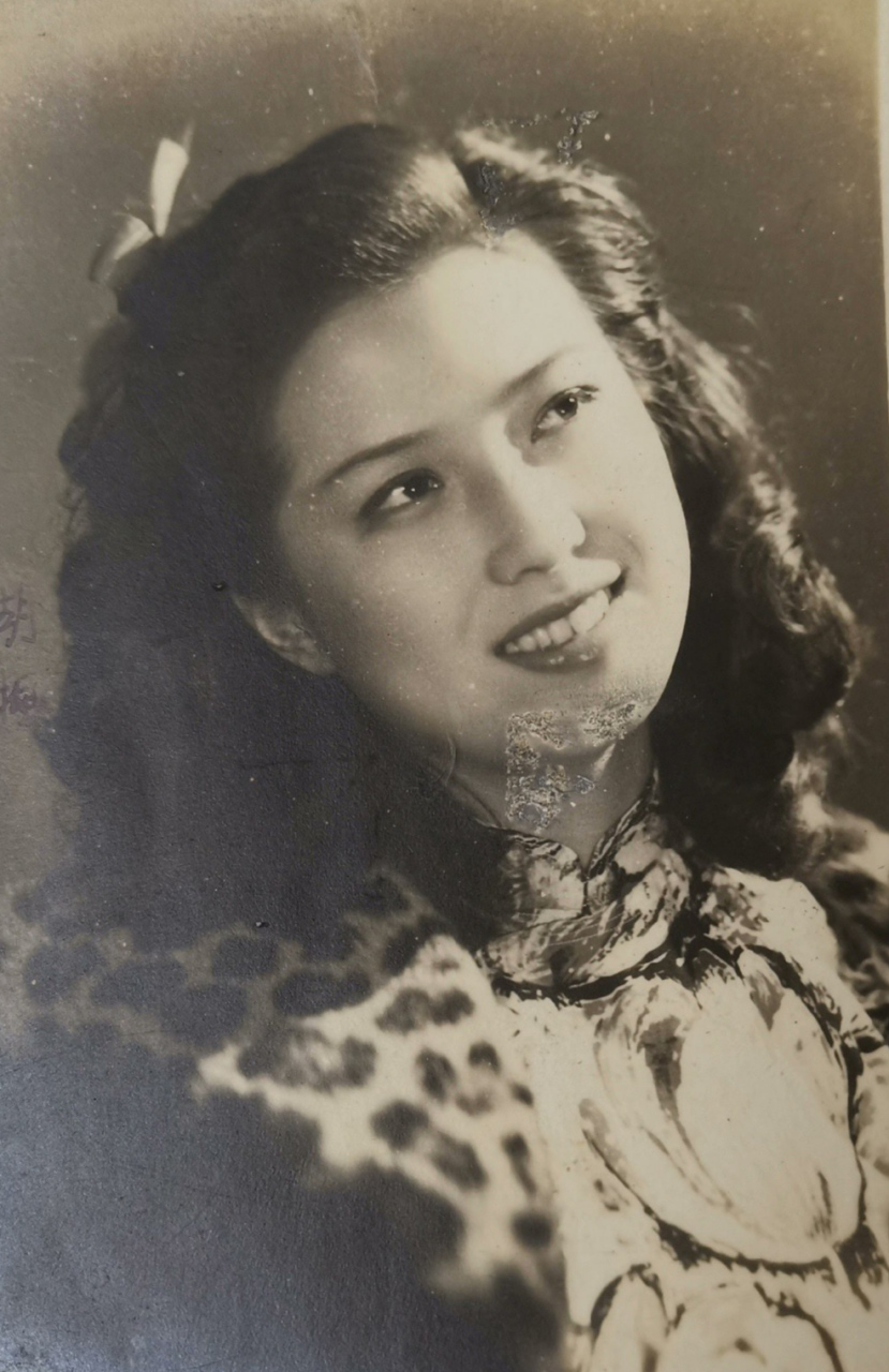 民国时期老照片～漂亮的美女明星～胡枫