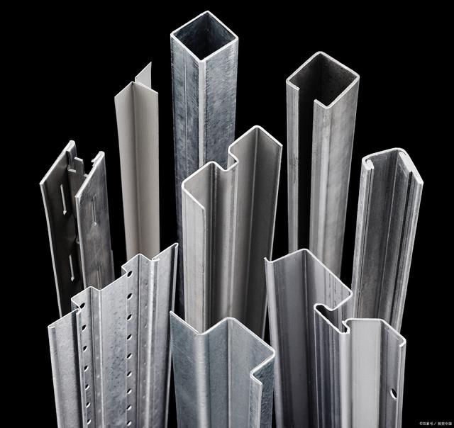 家装材料大比拼!锌合金与铝合金!