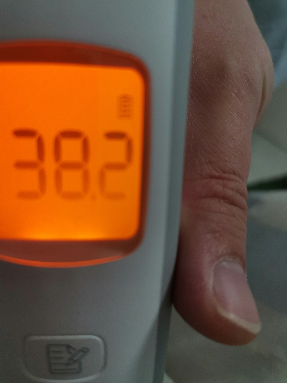 下班从8点到11点半,现在还是一道杠,吃了散列通,不出汗啊!