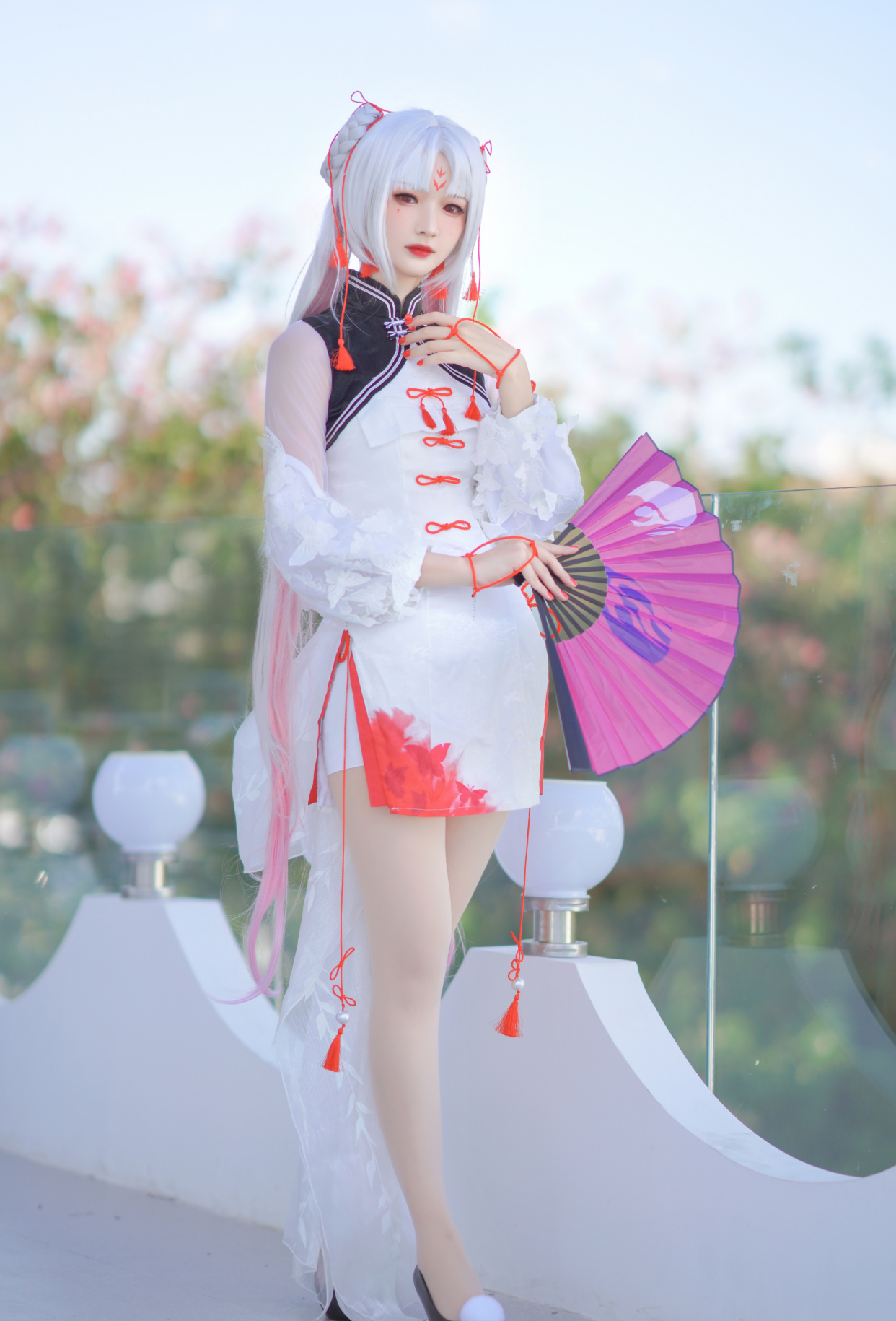 阴阳师不知火cos,这是因为穿了白丝,结果显得腿有点胖了?