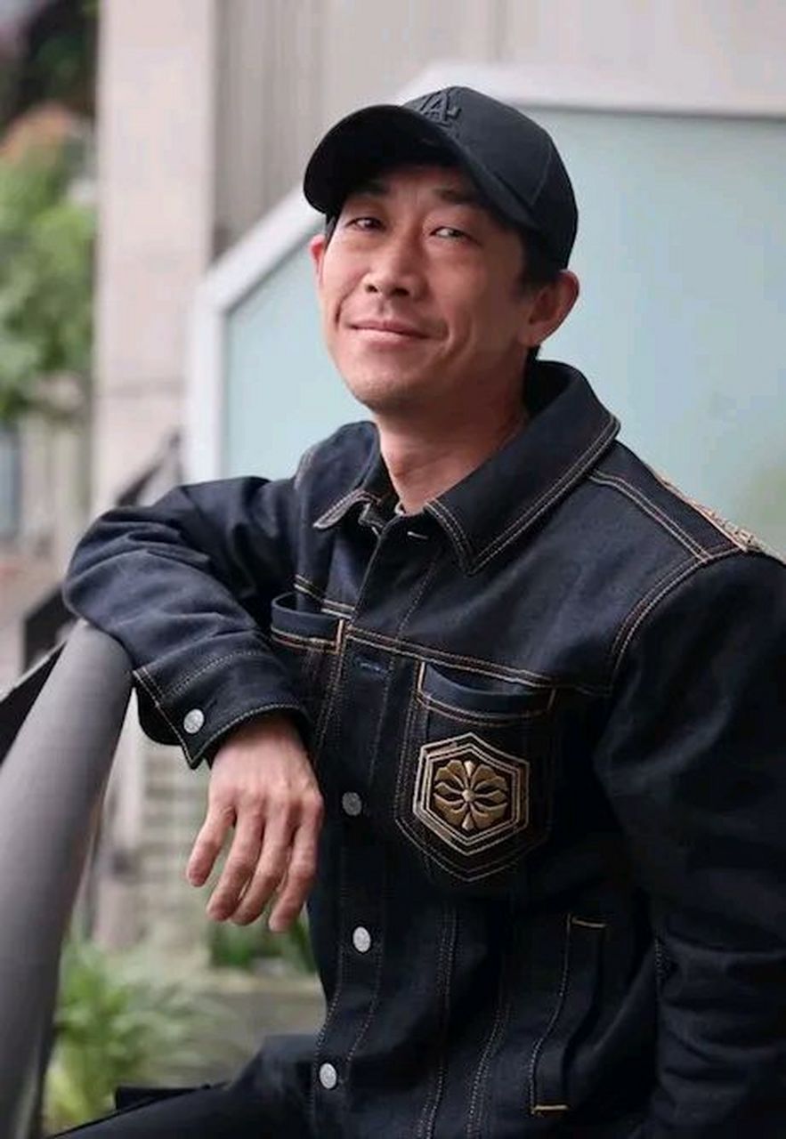 演员王沛禄,《狂飙》中饰演疯驴子,43岁,相貌平平,身材矮小,但他可是