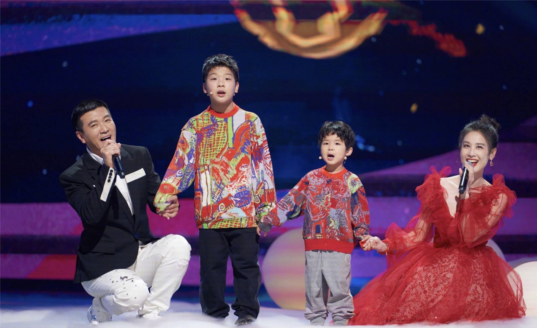 消息一出,网友立刻炸了锅,纷纷表