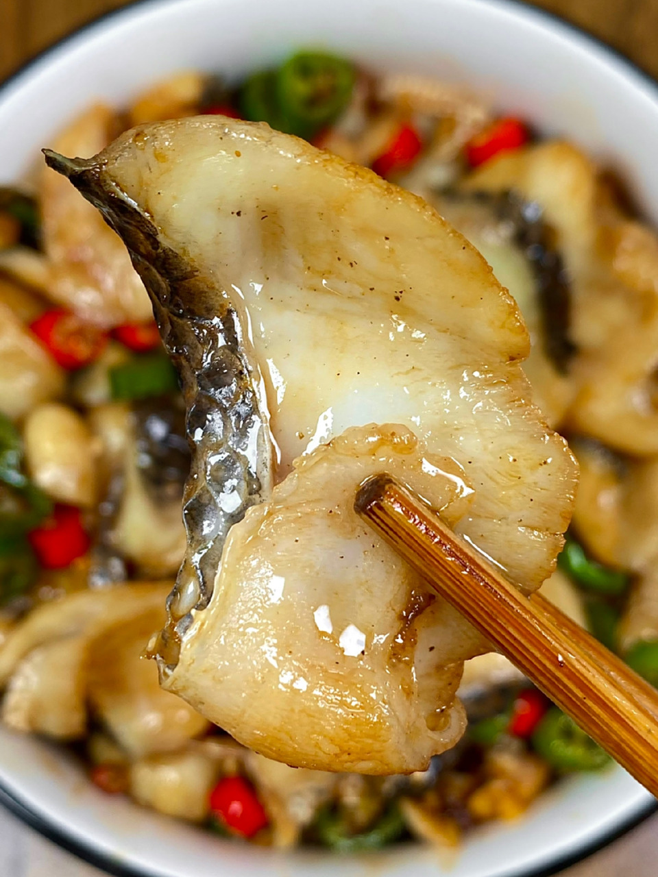 双椒黑鱼片真的巨香巨好吃!大家一定要试试! 肉质细嫩!爽口嫩滑!