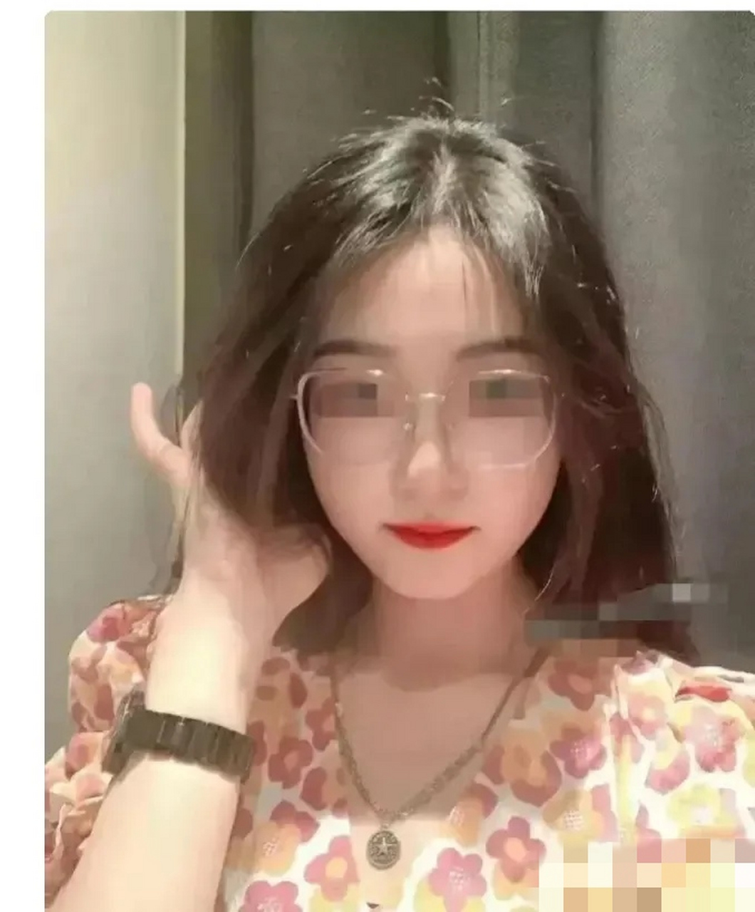 近日,青海女大学的不雅视频,在网络上流传,引起网友的关注和热议.