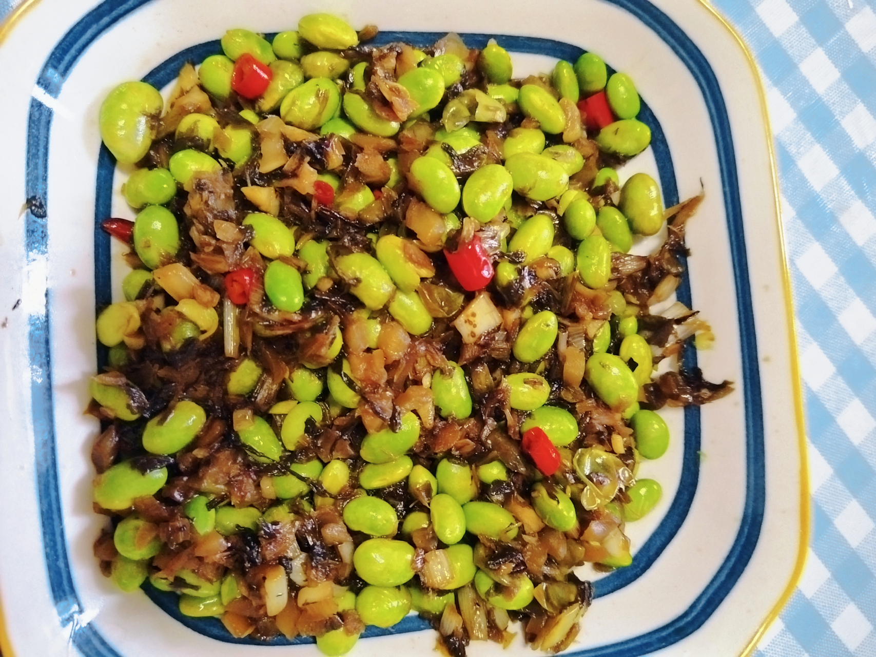 雪菜炒毛豆的最佳搭档就是水泡饭!