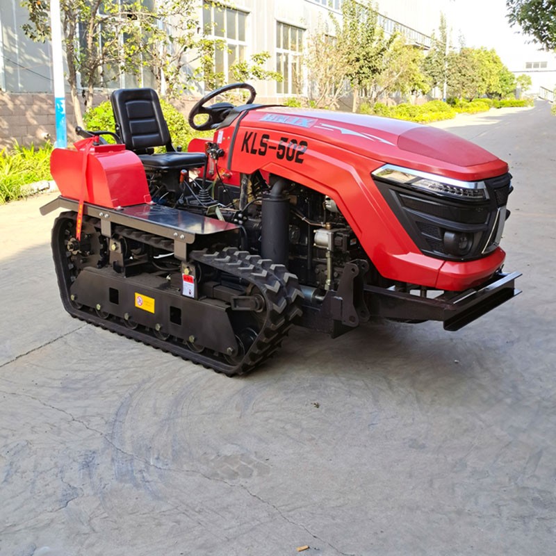 五十马力履带旋耕机前方可装载推土产和装载铲四进一退加高低速档