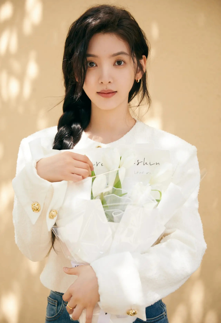 章若楠真的是长了一张初恋脸呀!