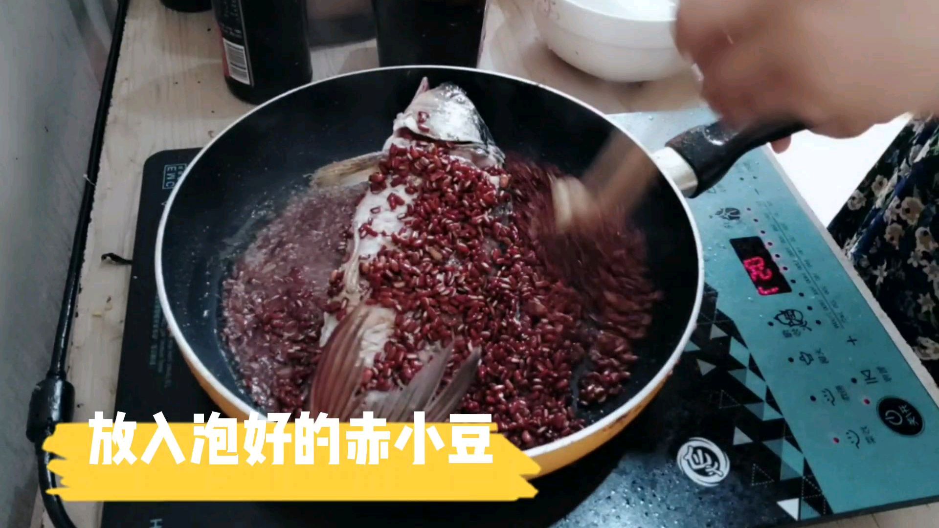 赤小豆鲤鱼汤!减肥期间可以喝的减脂汤,利尿祛湿健脾,减脂药膳