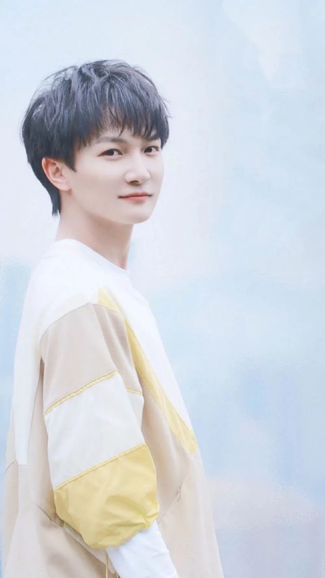 小越有余生活之《璀璨冒险人》