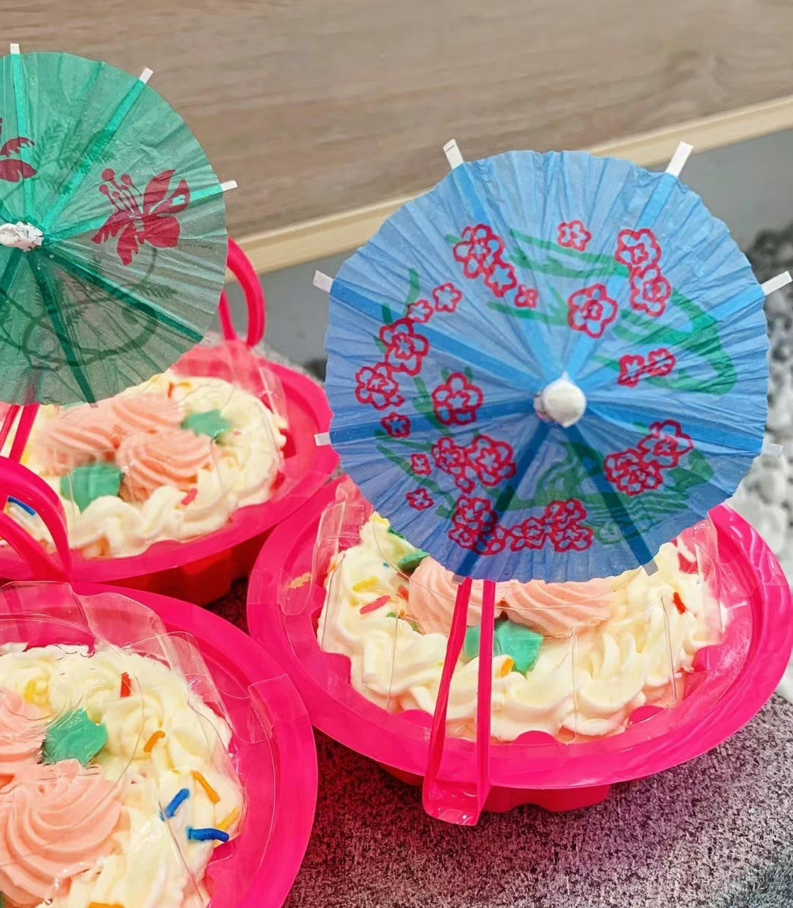 "  童年美味 · 纸伞蛋糕 …  " 67