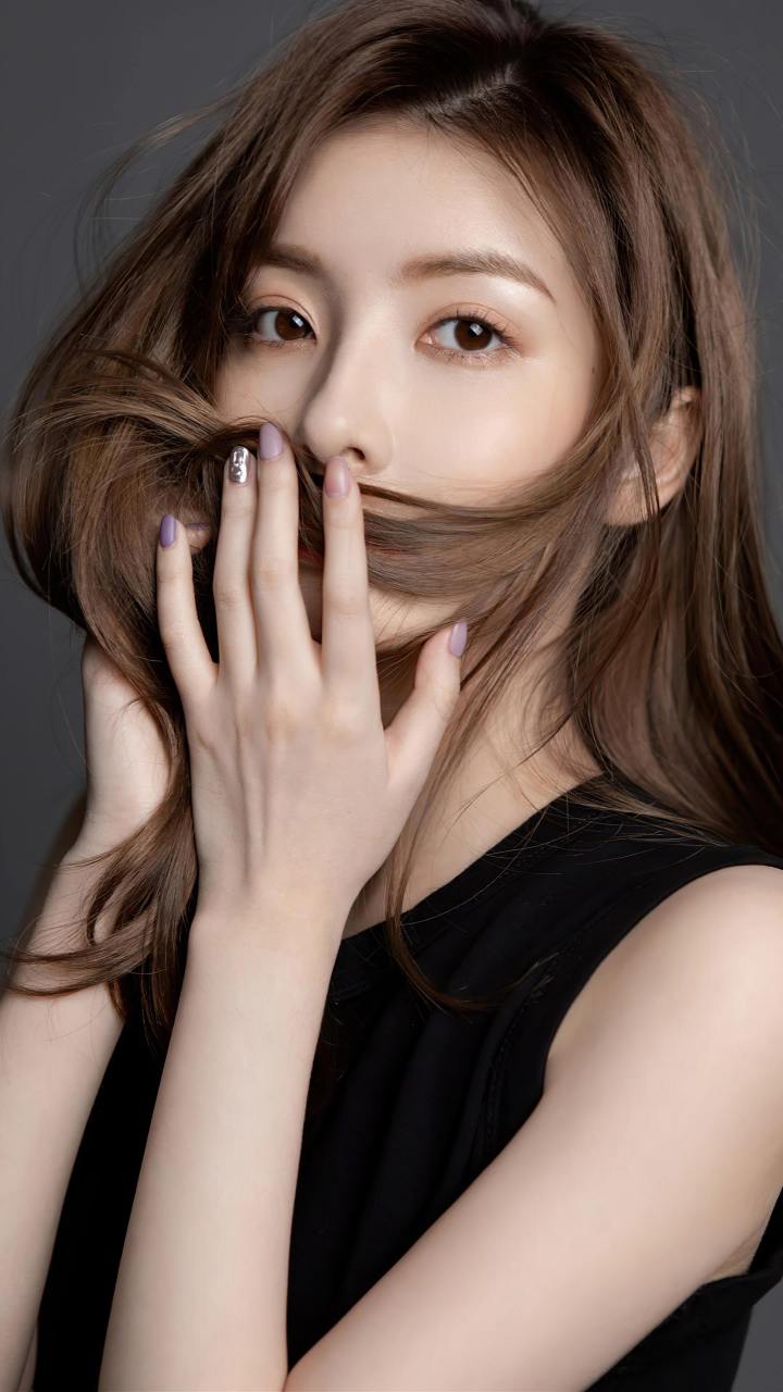 柔若无骨,撩人心怀!#美女# #气质#