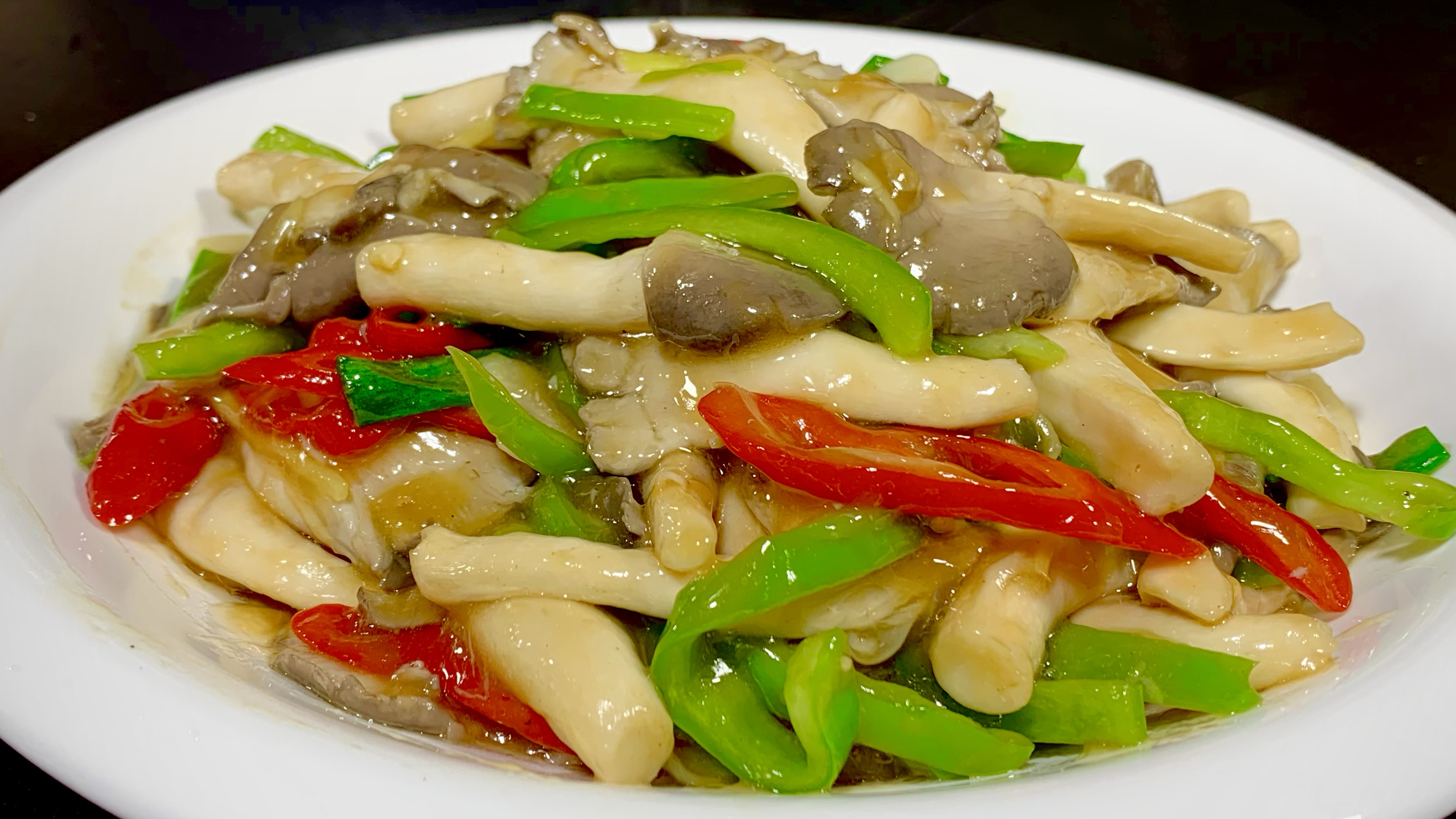 教你做道家乡成本不到6元的下饭菜,素炒平菇,做法简单营养好吃