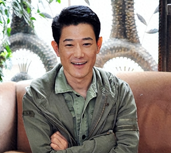 矢野浩二:吃23年中国饭,娶中国妻子结果因不当言语,被粉丝抵制