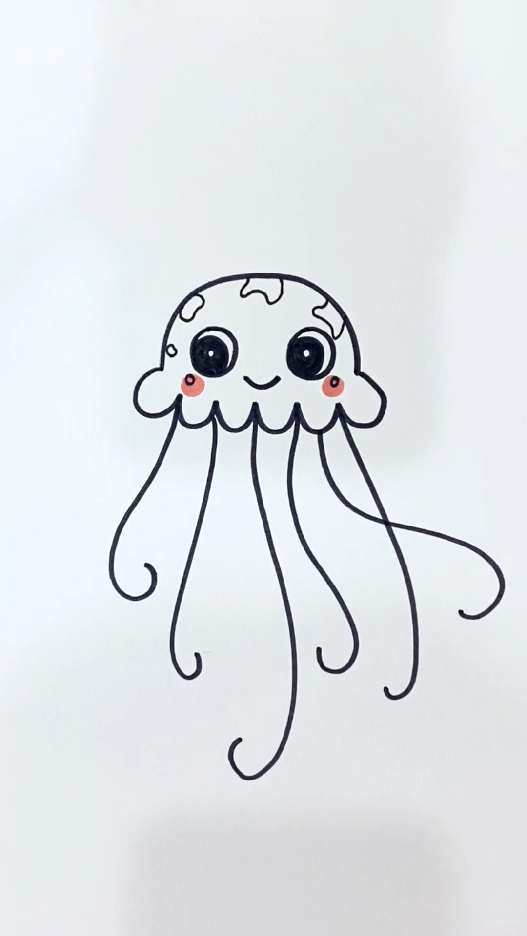 快跟我一起来画可爱的水母吧,超级简单