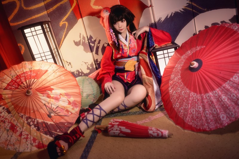 微博红人动漫Coser@南桃Momoko 神乐和服 [13P/29MB]
