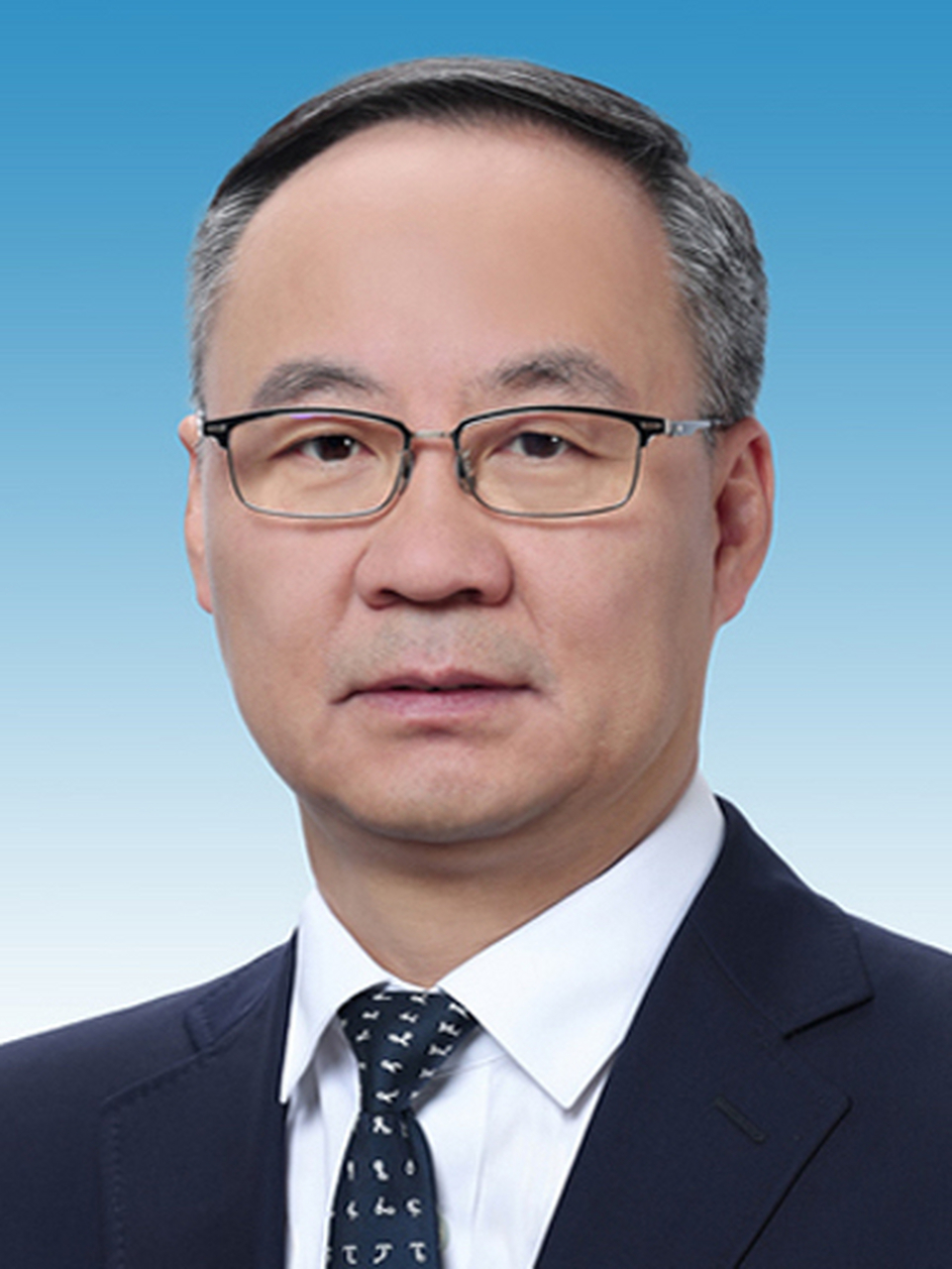 5月10日中午的时候,金融街鑫茂大厦的门前,又成为打卡地.