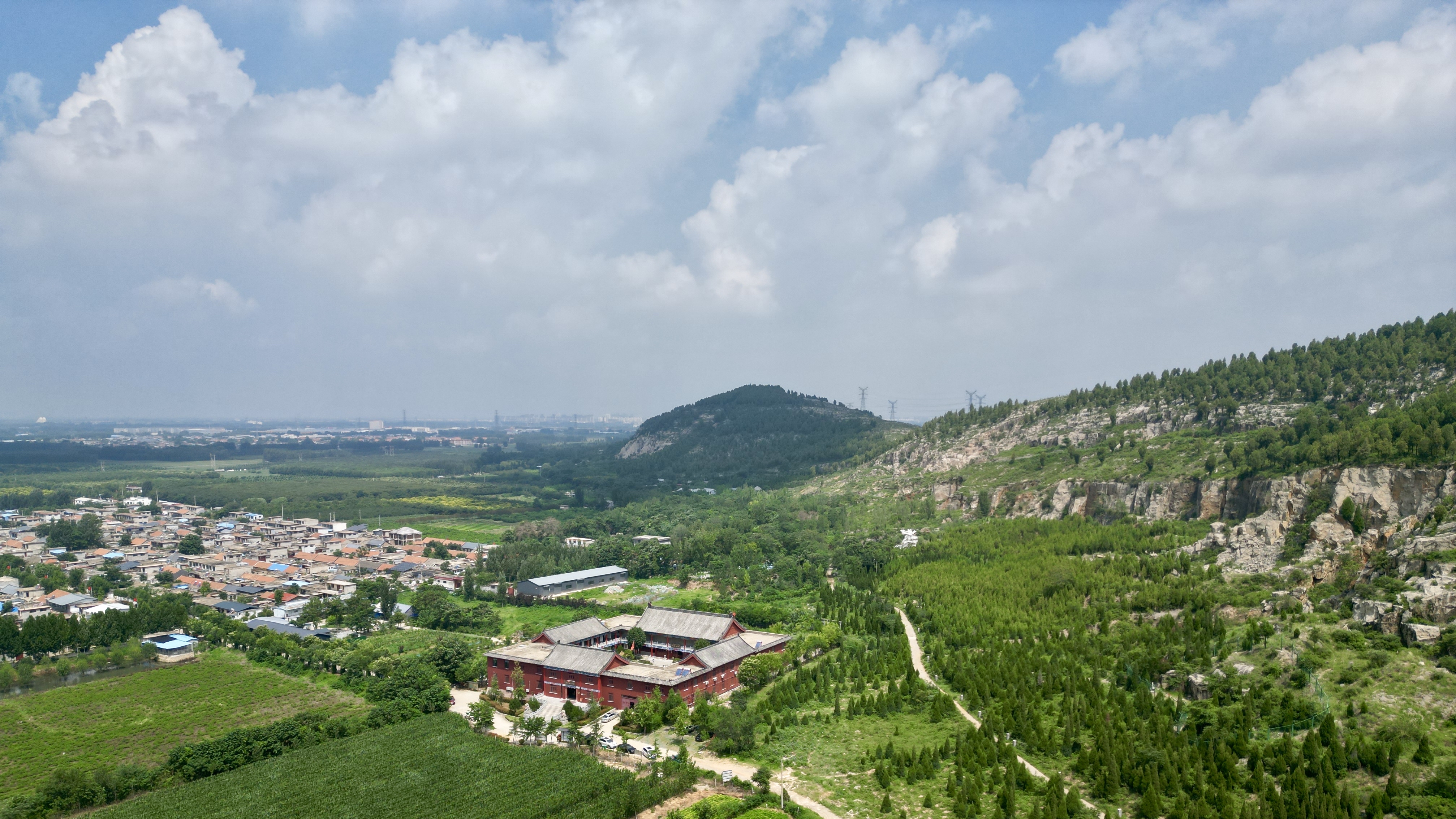 曲阜武家村龙山禅院图片