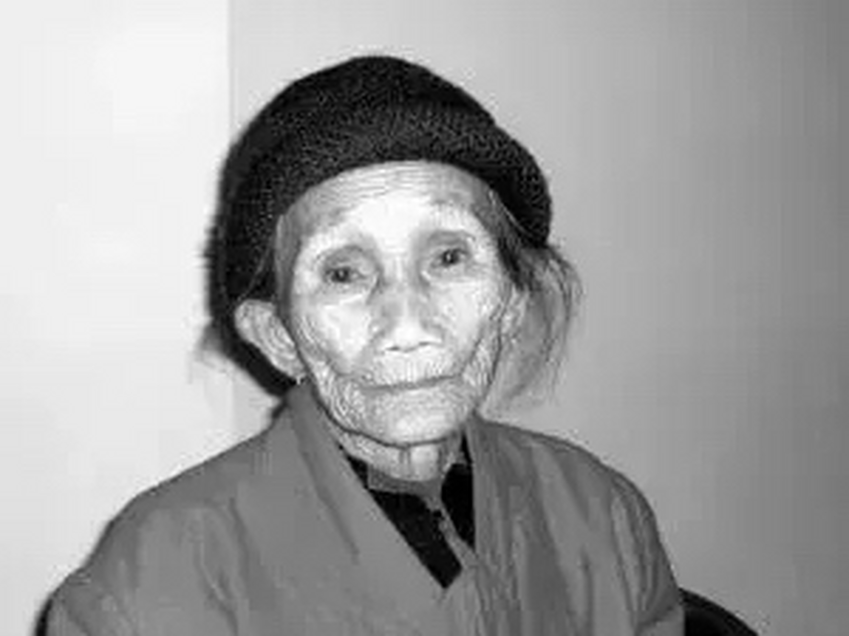 一位名叫陈金玉的16岁少女,胸怀少女心思的她从海南岛的田野被日军