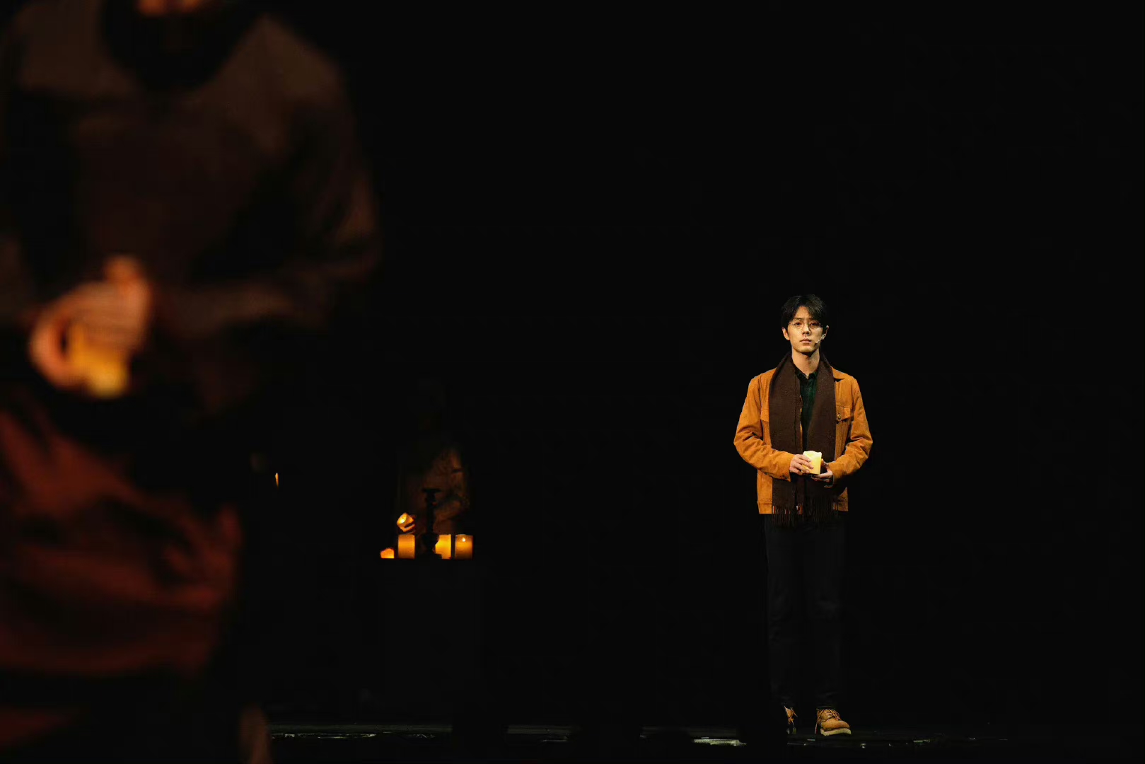 肖战话剧《如梦之梦》完美收官