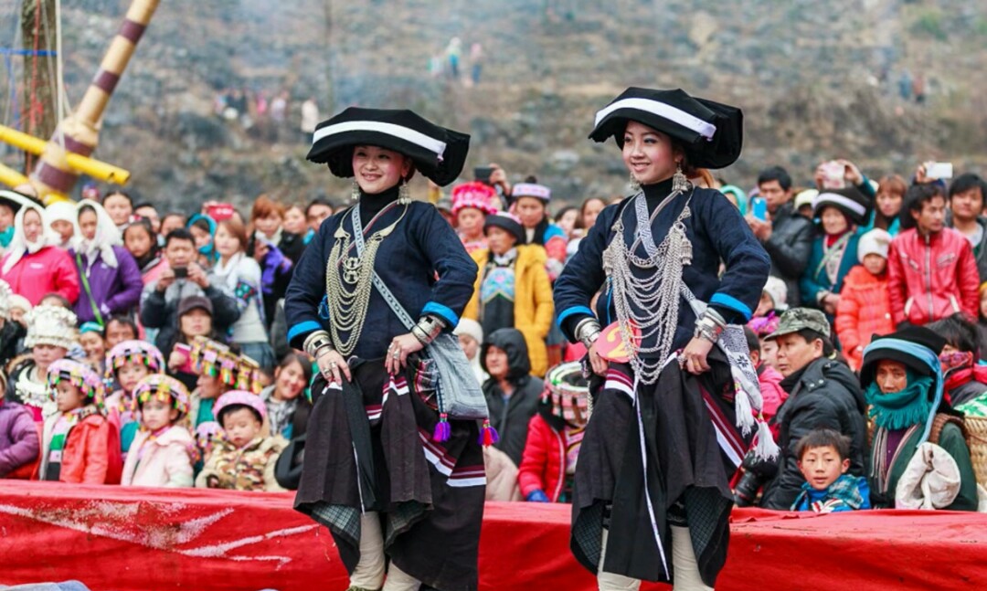 广西隆林苗族跳坡节